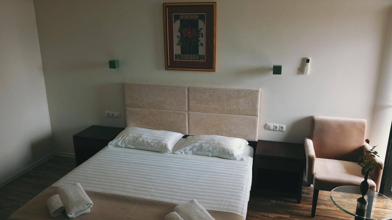 Belgrade Rustaveli Hotel Kobuleti Esterno foto